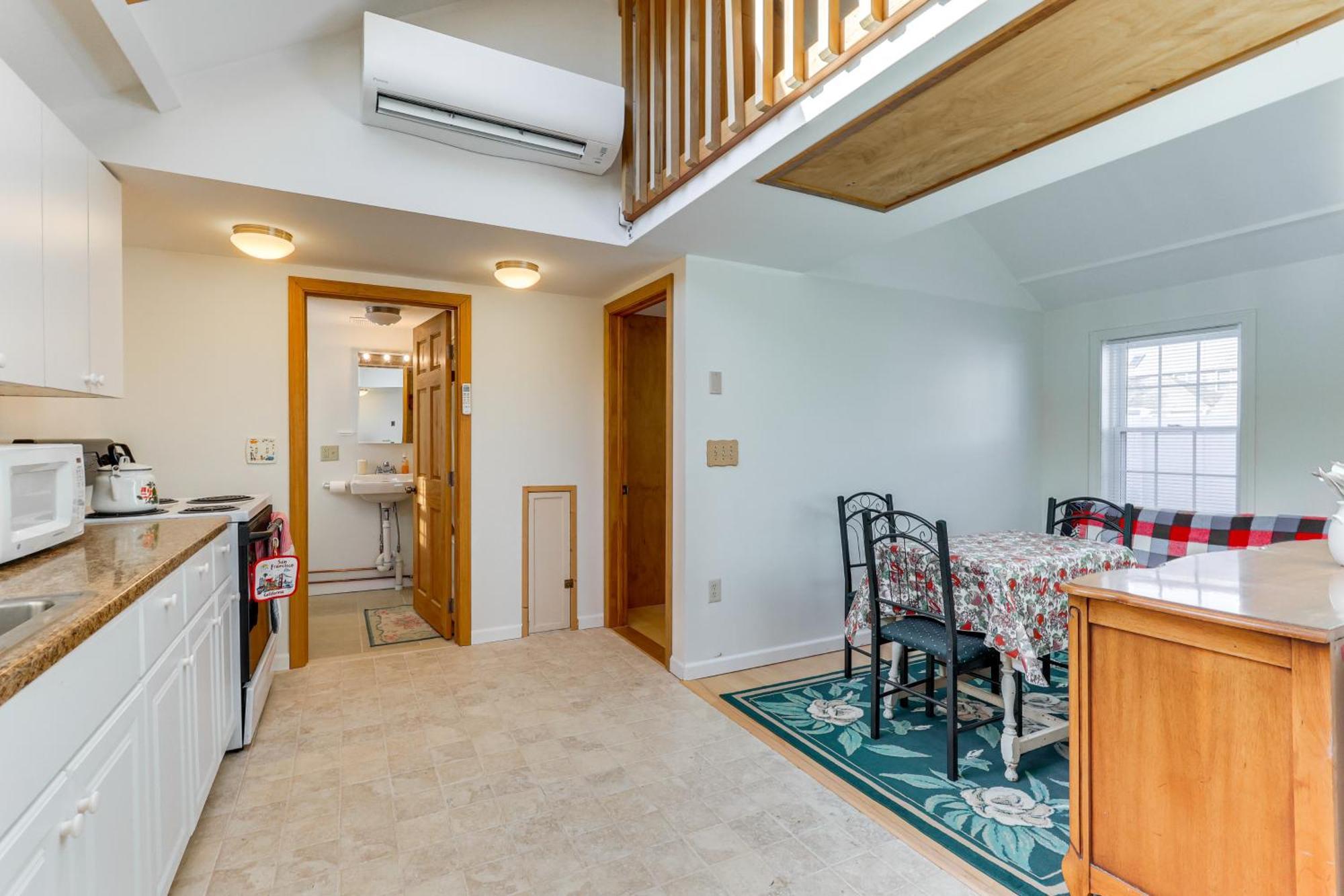 Charming Old Lyme Cottage, Steps To Private Beach! Kültér fotó