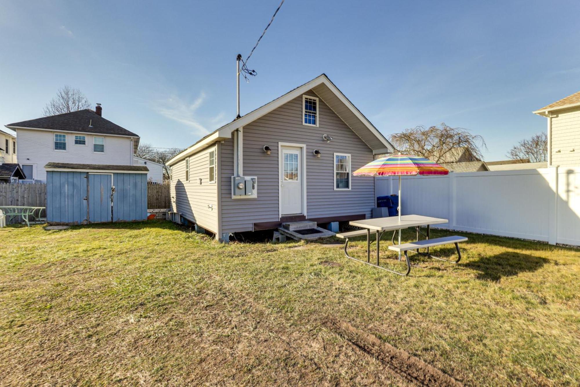 Charming Old Lyme Cottage, Steps To Private Beach! Kültér fotó
